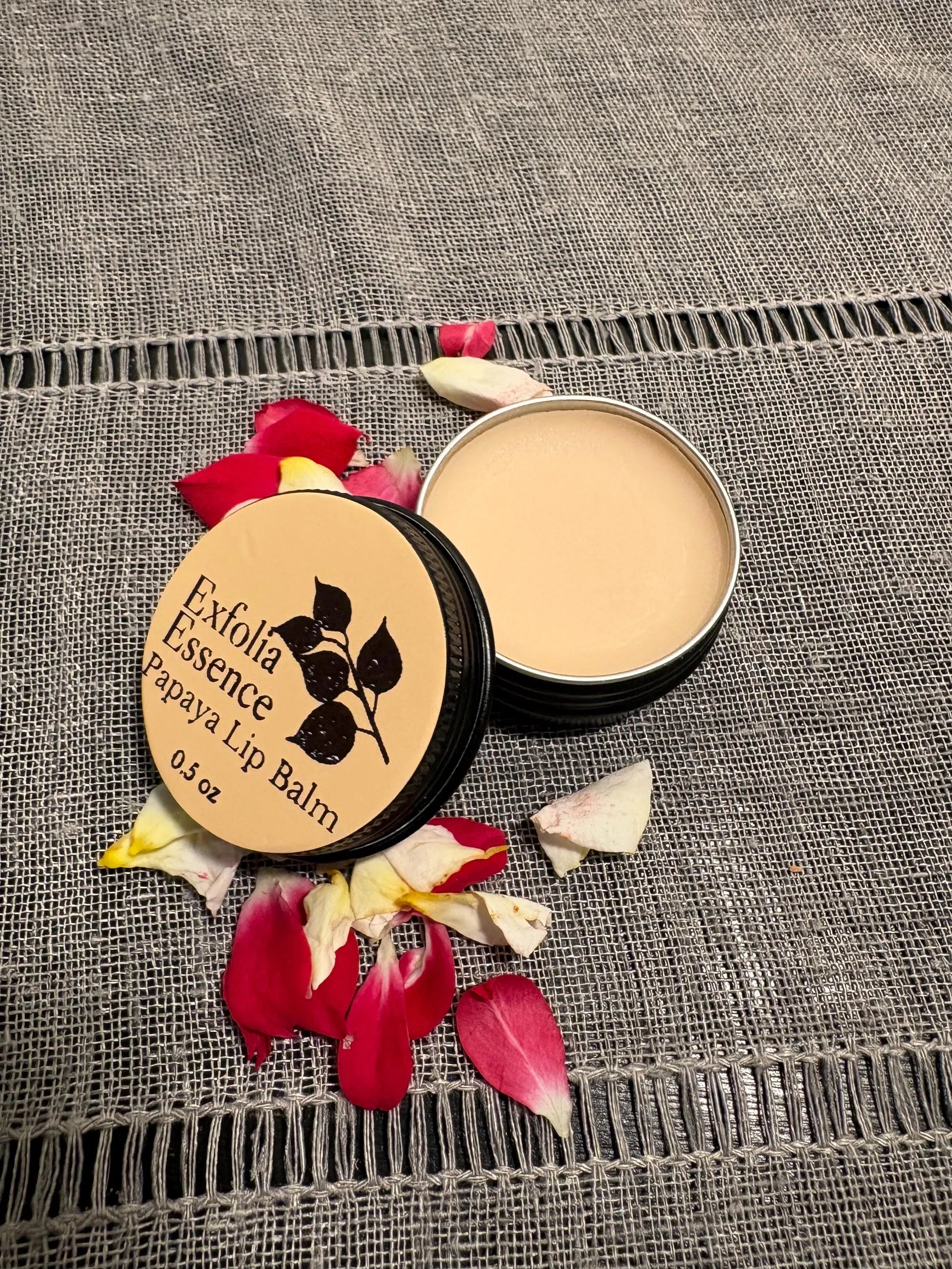 Luscious Lips Natural Moisturizing Lip Balm with SPF