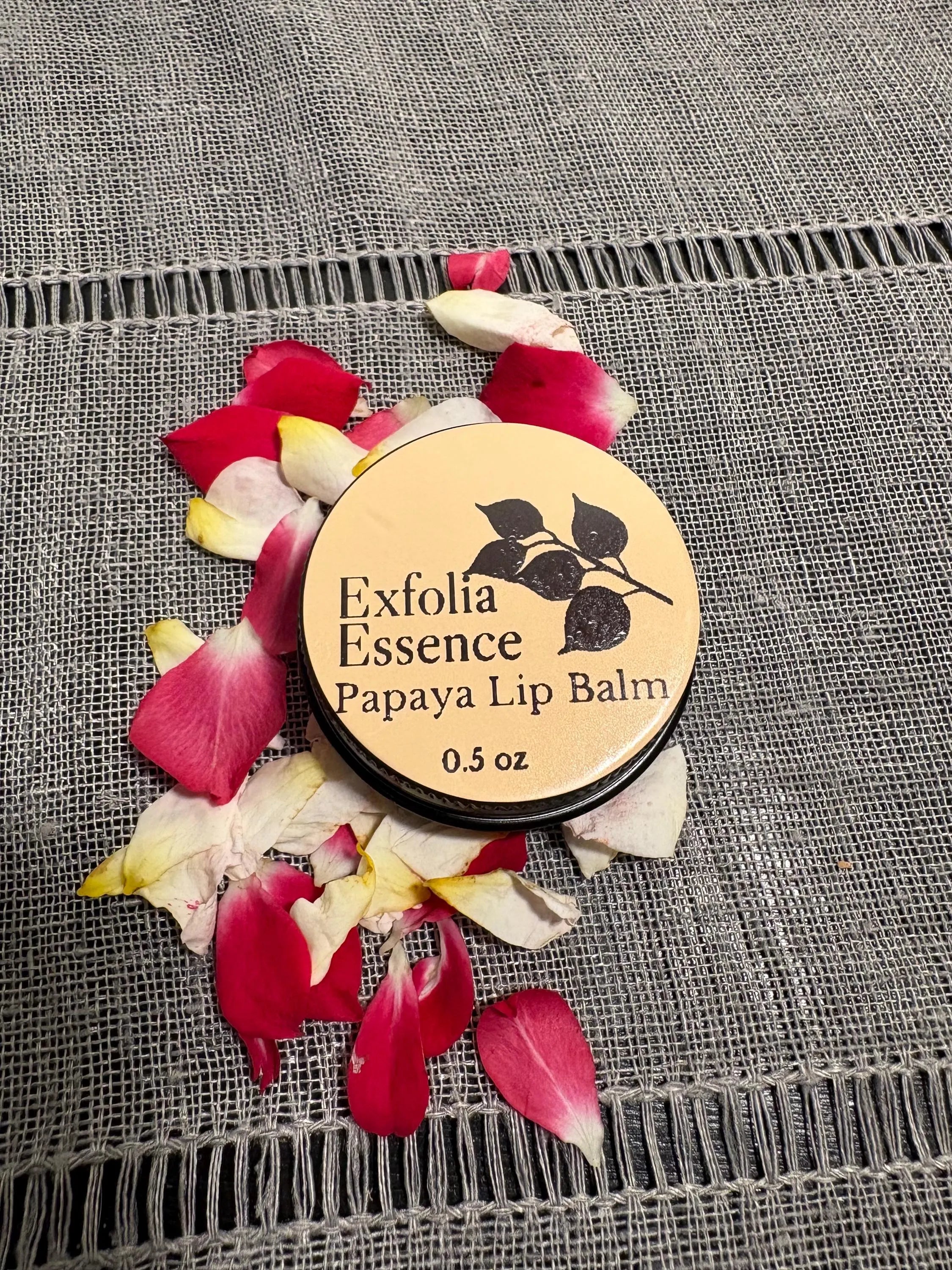 Luscious Lips Natural Moisturizing Lip Balm with SPF
